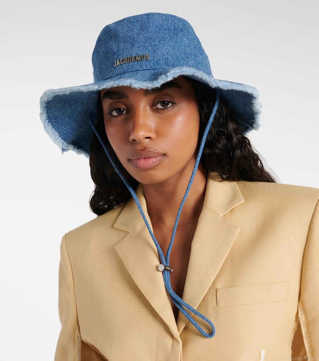 JacquemusLe Bob Artichaut denim hat