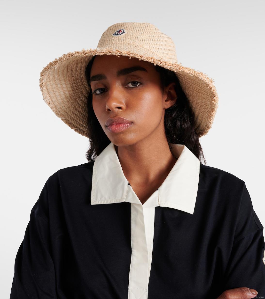 MonclerStraw hat