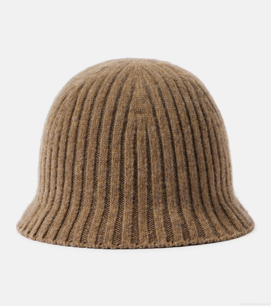 Loro PianaRibbed-knit cashmere-blend hat