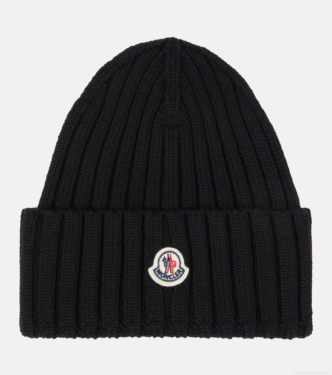 MonclerLogo virgin wool beanie