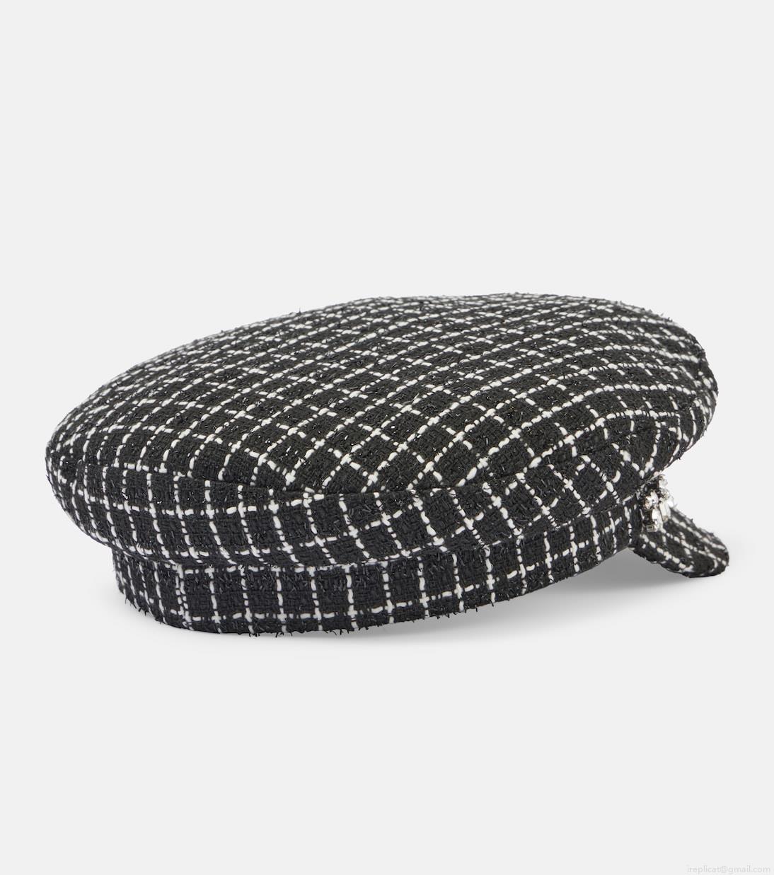 Roger VivierEmbellished newsboy cap