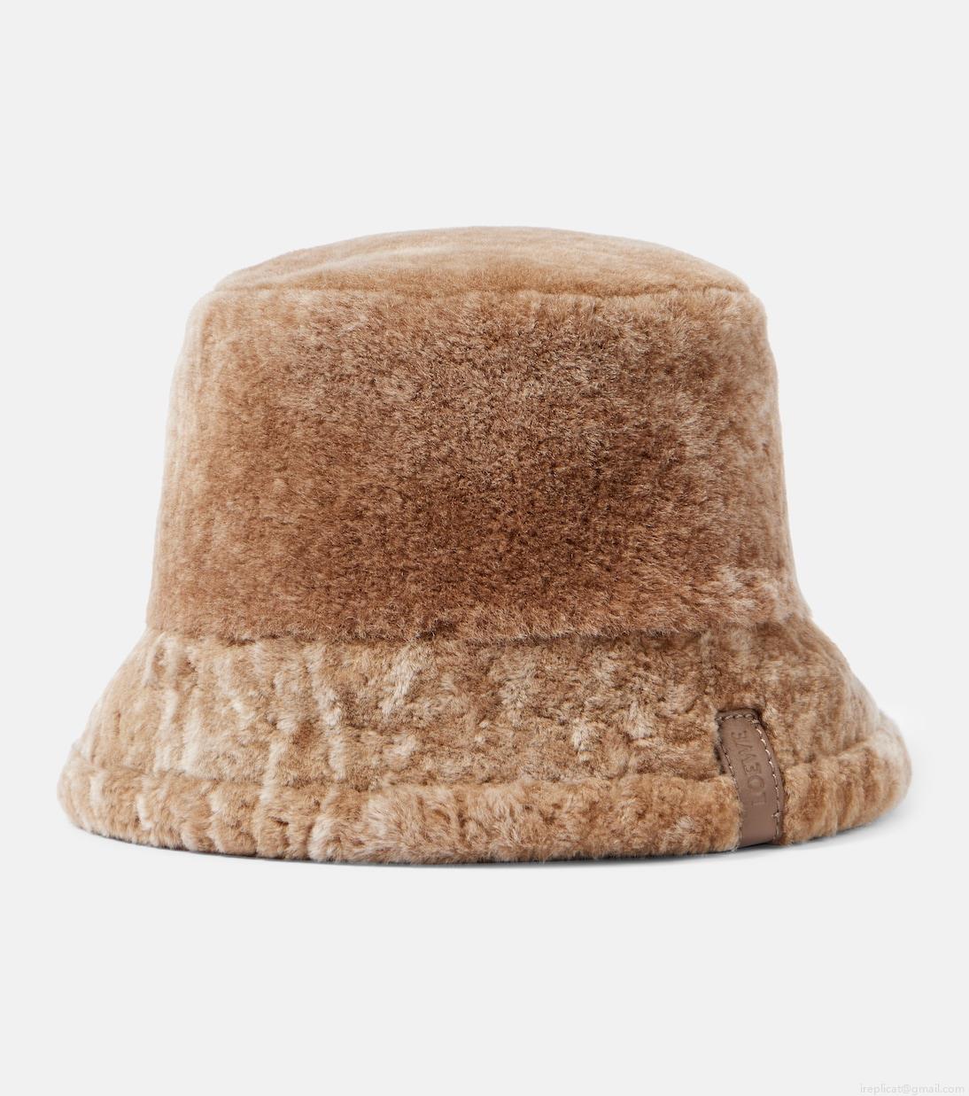 LoeweShearling bucket hat