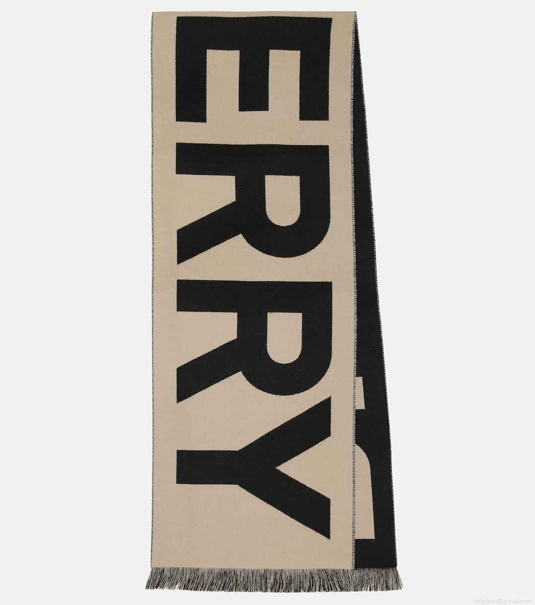 BurberryLogo wool scarf