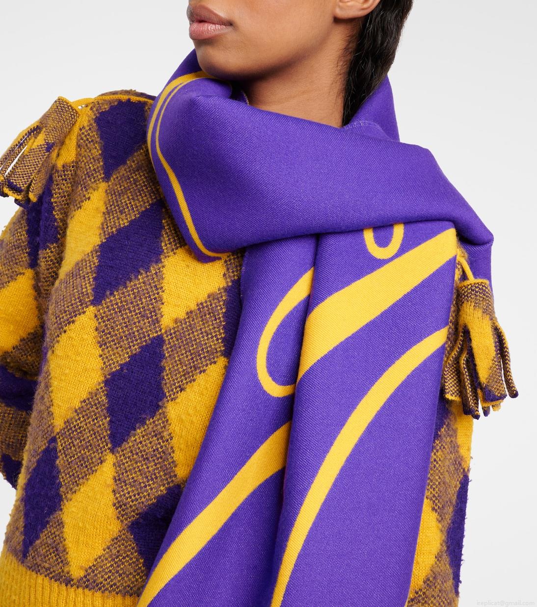 BurberryLogo wool and silk scarf