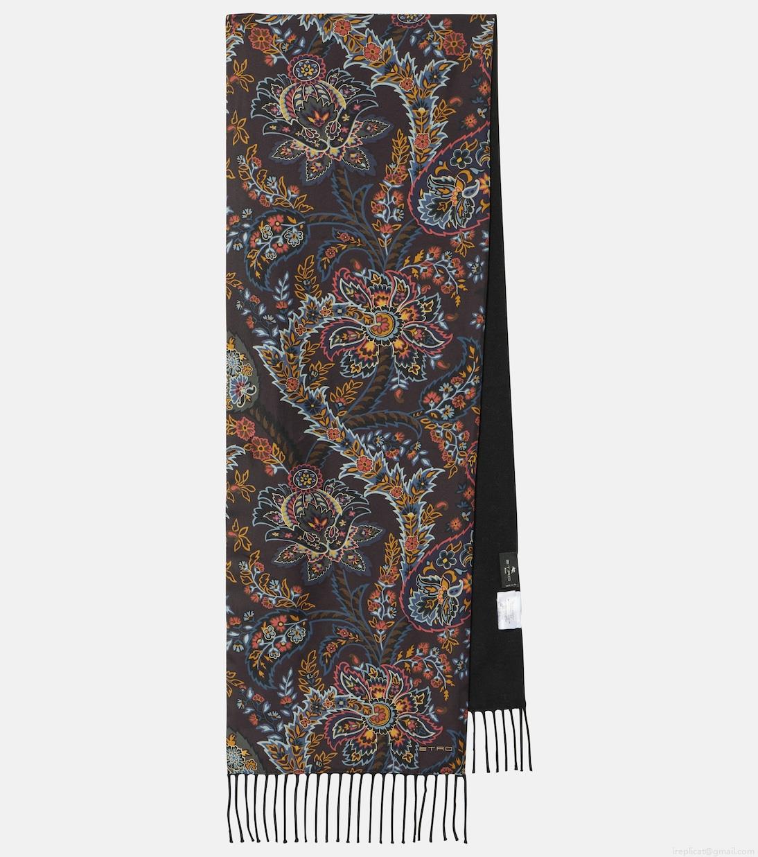 EtroPrinted wool scarf