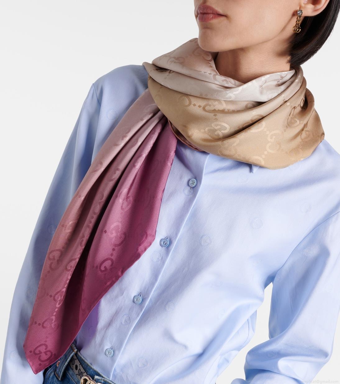 GucciGG silk jacquard scarf