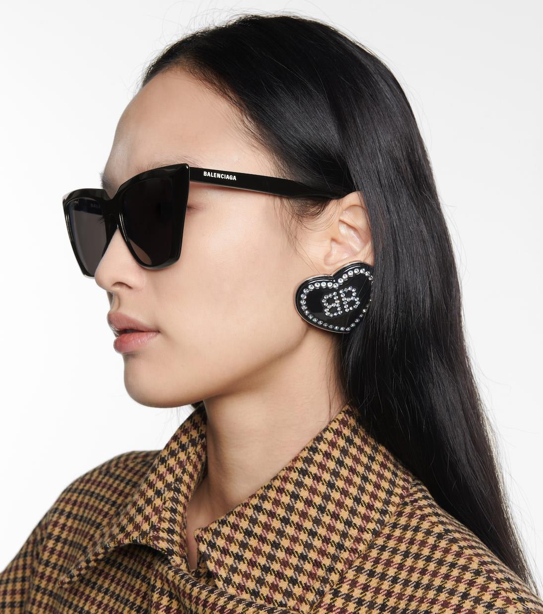 BalenciagaTip cat-eye sunglasses