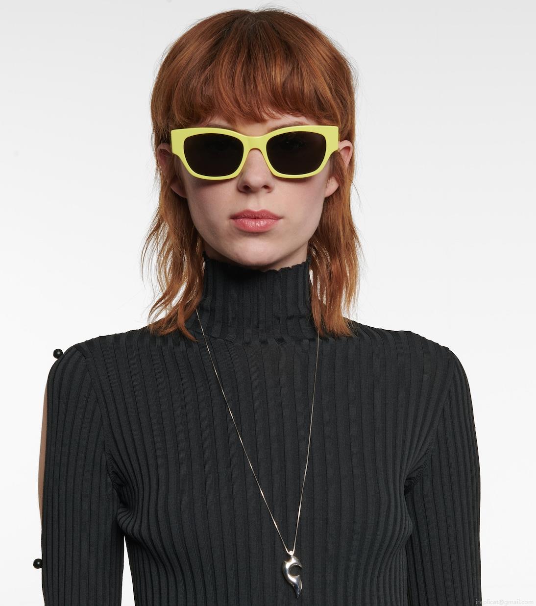 Celine EyewearCat-eye sunglasses