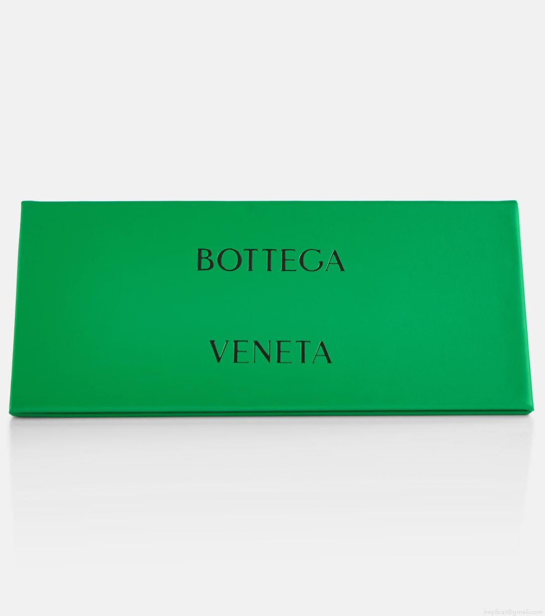 Bottega VenetaSquare sunglasses