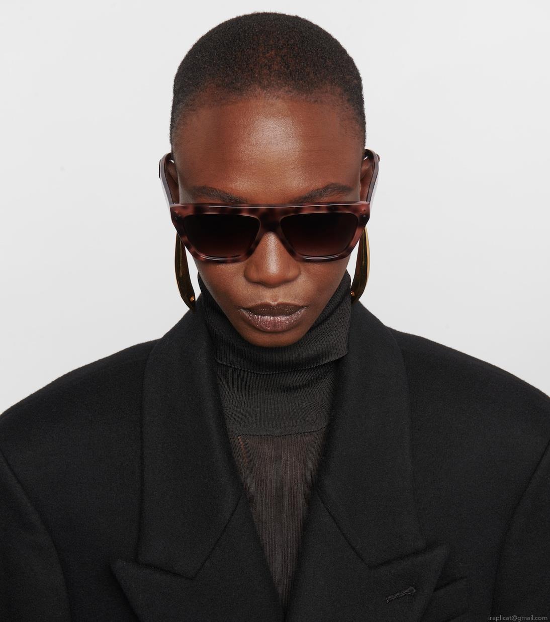 Celine EyewearRectangular sunglasses